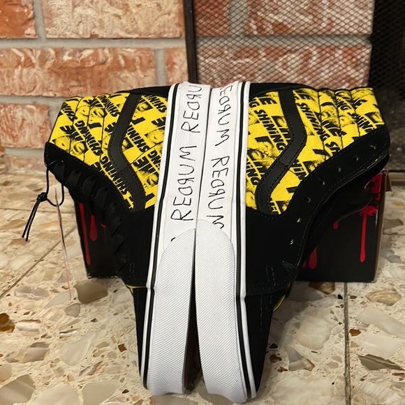 Vans Sk8 Hi Terror The Shining House of Terror - Picture 6 of 13
